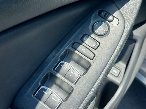 Used 2021 Honda Accord LX image 18