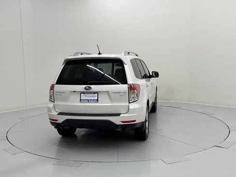 Used 2011 Subaru Forester 2.5XT Touring w/ Popular Equipment Group 1A AWD/4WD image 5