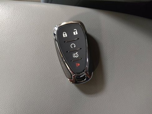 Used 2023 Chevrolet Malibu LS FWD image 32