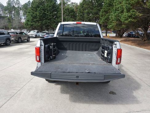 Used 2018 Ford F150 Lariat w/ Equipment Group 502A Luxury image 15