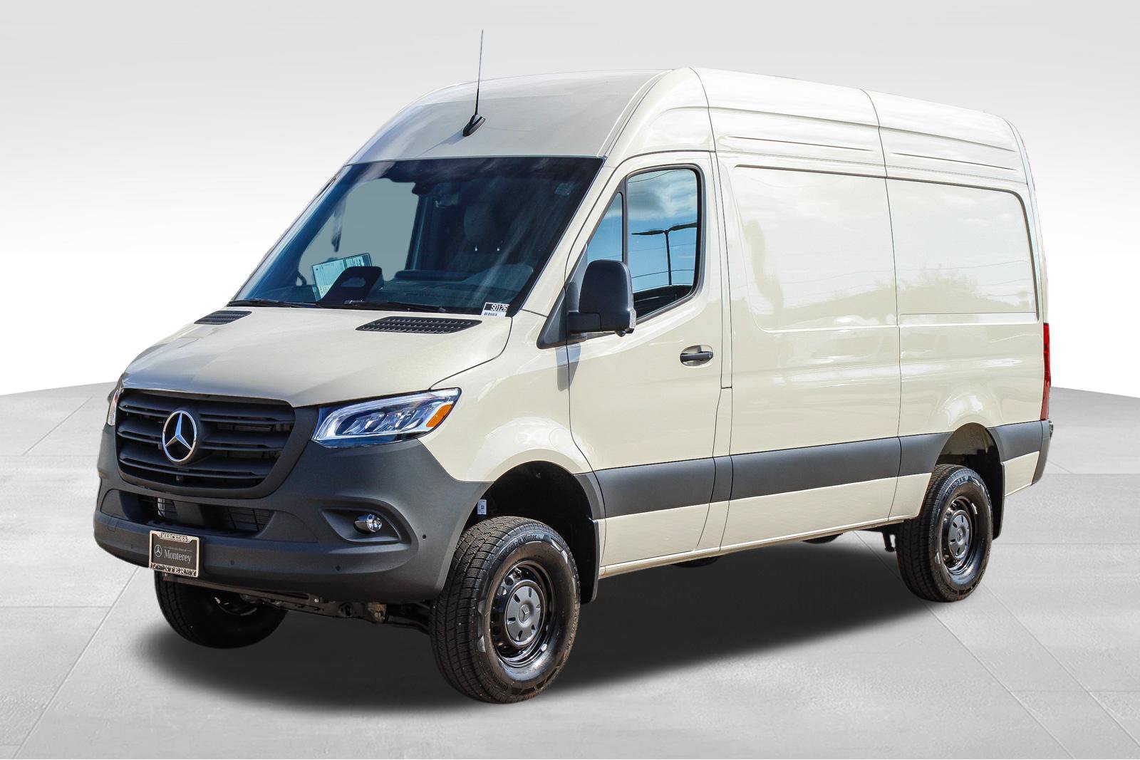 New 2026 Mercedes-Benz Sprinter 2500 image 2