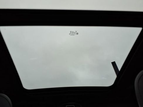 New 2026 Jeep Cherokee Limited image 18