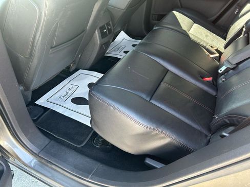 Used 2014 Ford Edge SEL w/ Equipment Group 205A AWD/4WD image 9