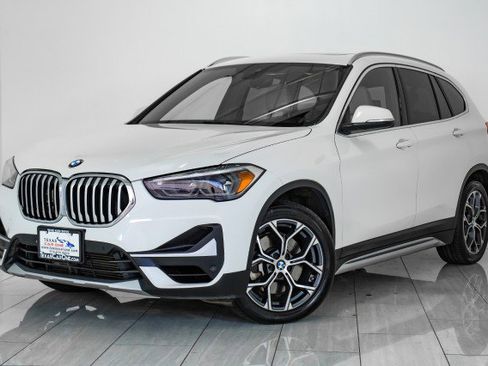 Used 2022 BMW X1 xDrive28i w/ Premium Package image 4