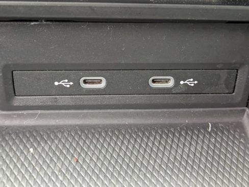Certified 2024 Volkswagen Atlas SE FWD image 21