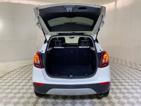 Used 2021 Buick Encore Preferred w/ Safety Package II AWD/4WD image 30