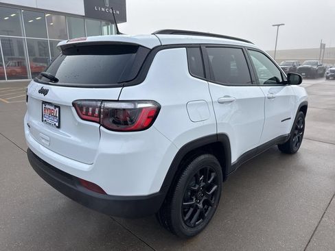 New 2026 Jeep Compass Latitude AWD/4WD image 29
