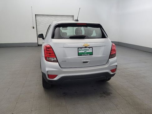 Used 2019 Chevrolet Trax LS image 6
