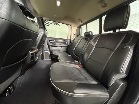 Used 2022 RAM 3500 Laramie AWD/4WD image 17