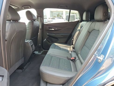 Used 2024 Buick Envista Preferred w/ Convenience II Package FWD image 10