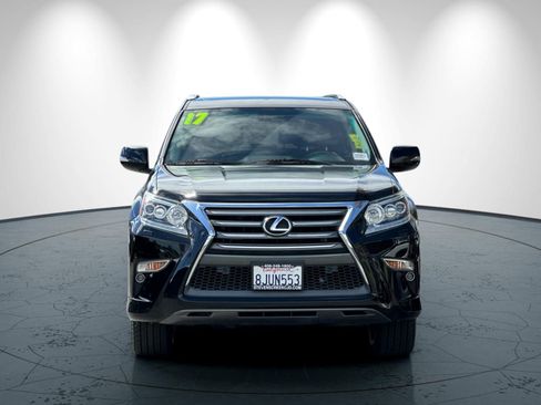 Used 2017 Lexus GX 460 AWD/4WD image 9