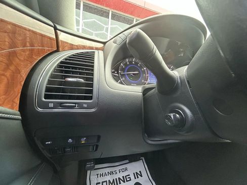 Used 2018 INFINITI QX80 2WD w/ Driver Assistance Package image 13