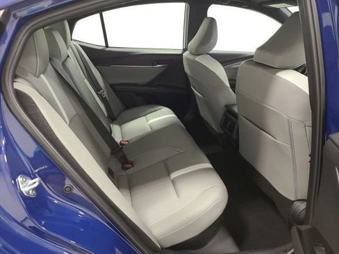 Used 2026 Toyota Camry SE w/ Convenience Package FWD image 5