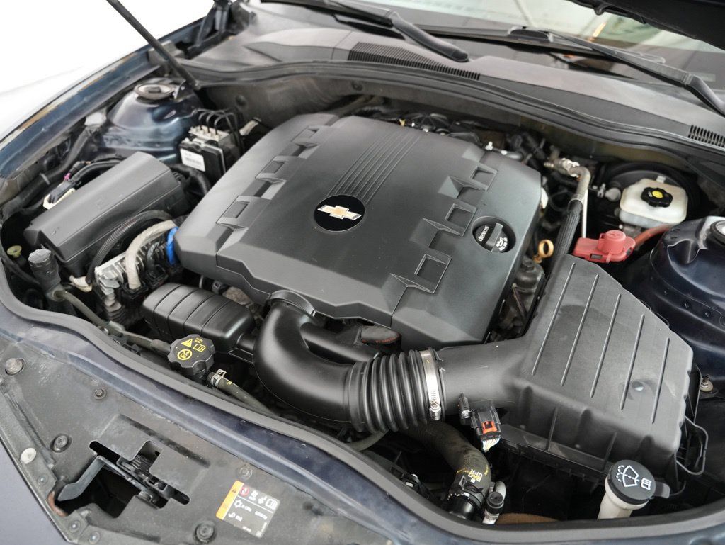 Used 2013 Chevrolet Camaro LT RWD image 46