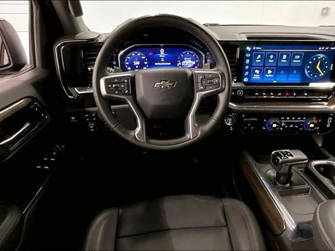 Used 2024 Chevrolet Silverado 1500 RST w/ Convenience Package II image 6