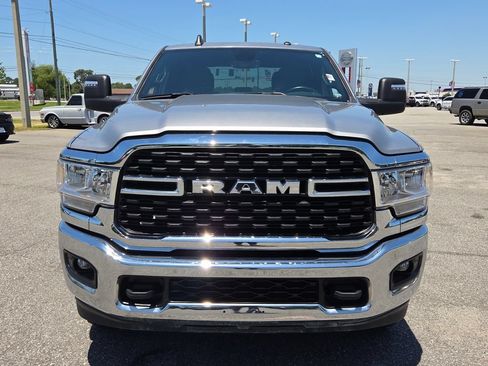 Used 2024 RAM 2500 Big Horn AWD/4WD image 16
