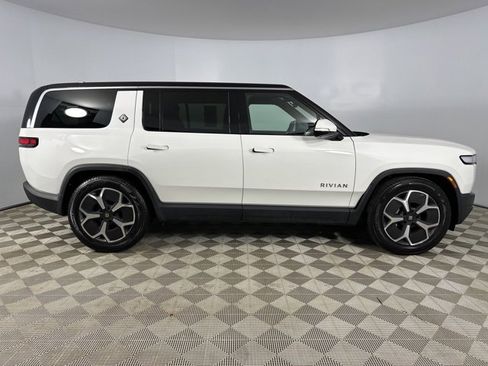 Used 2024 Rivian R1S Adventure image 8