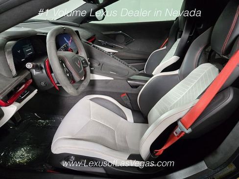 Used 2023 Chevrolet Corvette Stingray Premium Cpe w/ Z51 Performance Package RWD image 13