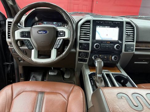 Used 2018 Ford F150 King Ranch w/ Equipment Group 601A Luxury AWD/4WD image 14