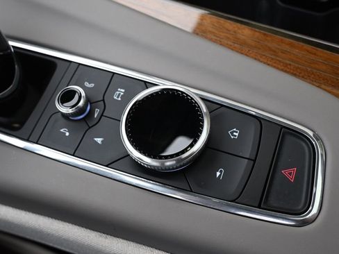 Used 2023 Cadillac Escalade Sport Platinum w/ LPO, ONYX Package AWD/4WD image 35