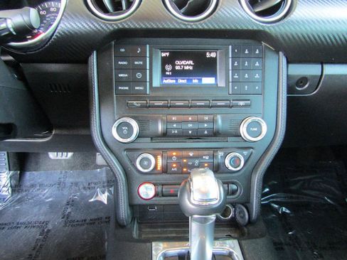 Used 2018 Ford Mustang Coupe RWD image 16