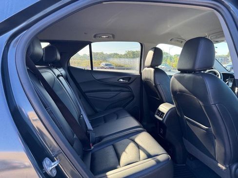Used 2021 Chevrolet Equinox Premier image 13