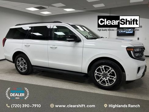 Used 2025 Ford Expedition Active AWD/4WD image 1