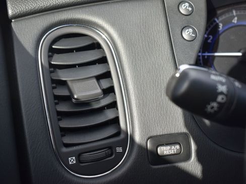 Used 2014 INFINITI QX50 Journey image 14