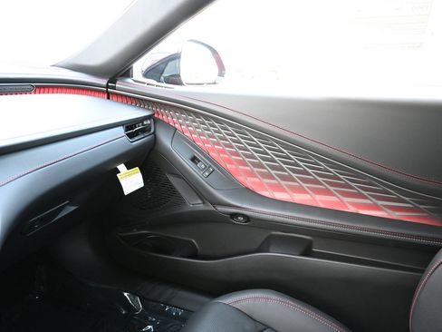 New 2024 Dodge Charger R/T w/ Plus Group image 14