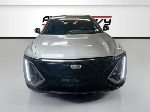 Used 2025 Cadillac Lyriq Sport AWD/4WD image 2