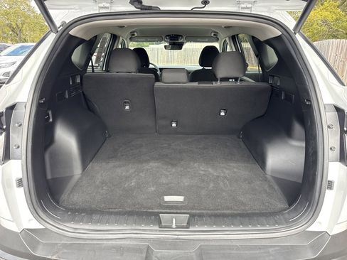 Used 2025 Hyundai Tucson SEL FWD image 28