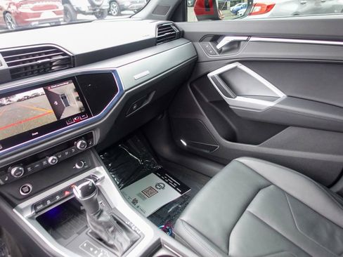 Used 2021 Audi Q3 2.0T Premium Plus w/ Premium Plus Package image 20