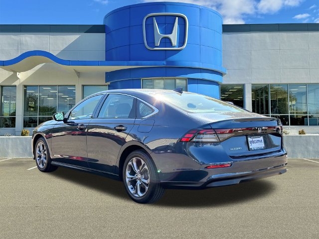 Used 2024 Honda Accord EX image 4