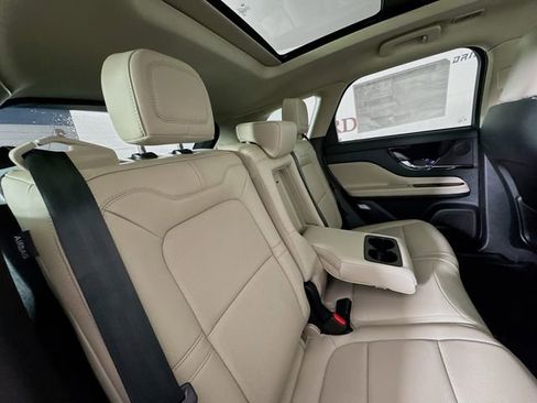 New 2026 Lincoln Corsair Grand Touring image 28