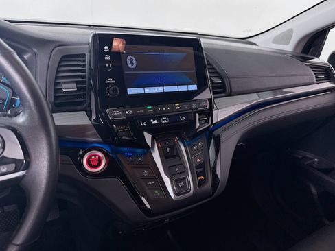 Used 2023 Honda Odyssey Elite image 16