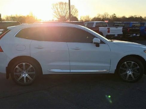 Used 2021 Volvo XC60 T5 Inscription w/ Protection Package Premier image 9