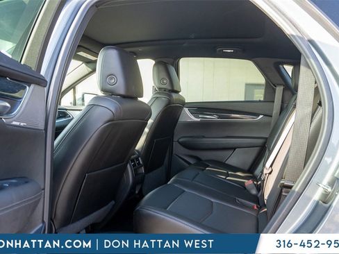 Used 2022 Cadillac XT5 Premium Luxury w/ LPO, Floor Liner Package image 21