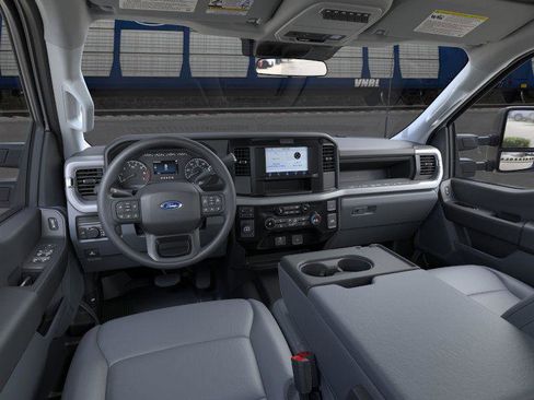 New 2025 Ford F250 XL image 9