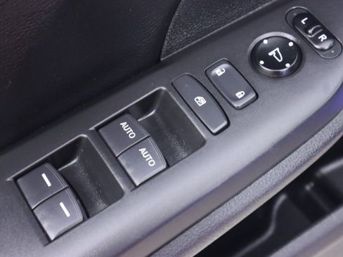 Used 2018 Honda Civic EX-L image 27