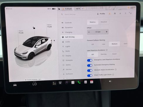 Used 2022 Tesla Model Y Performance AWD/4WD image 28