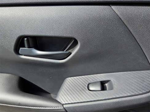 New 2025 Nissan Sentra SV w/ All-Weather Package image 7