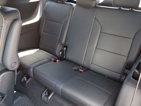 Used 2026 Chevrolet Traverse High Country w/ LPO, Floor Liner Package AWD/4WD image 49