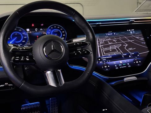 Certified 2023 Mercedes-Benz EQS 580 4MATIC Sedan image 34