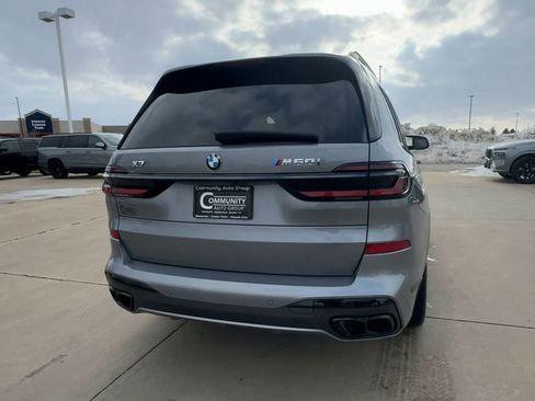 Used 2025 BMW X7 M60i image 7