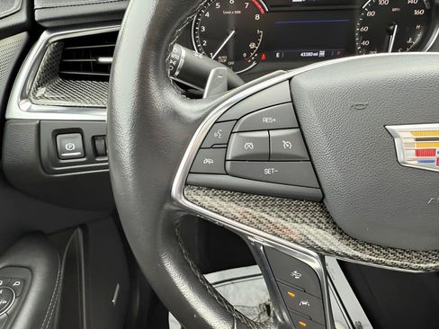 Used 2021 Cadillac XT5 Sportv image 35