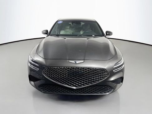 Used 2022 Genesis G70 3.3T RWD image 2