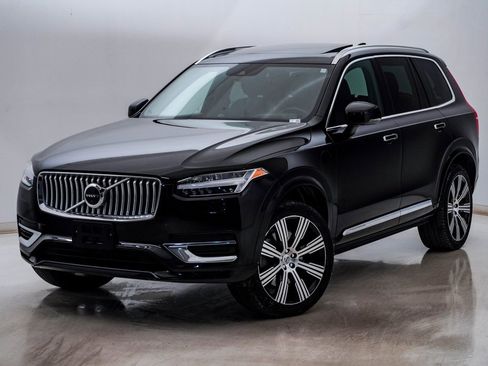 Used 2021 Volvo XC90 T8 Inscription image 3