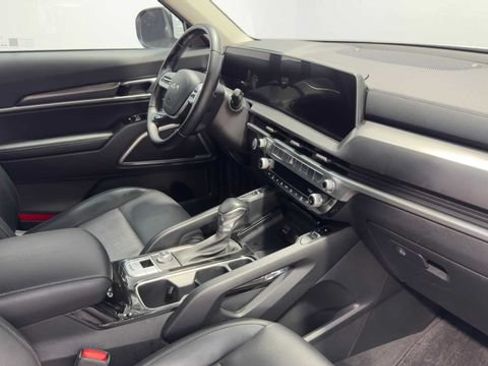 Used 2023 Kia Telluride S FWD image 13