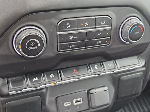 Used 2022 Chevrolet Silverado 1500 W/T w/ WT Convenience Package image 15