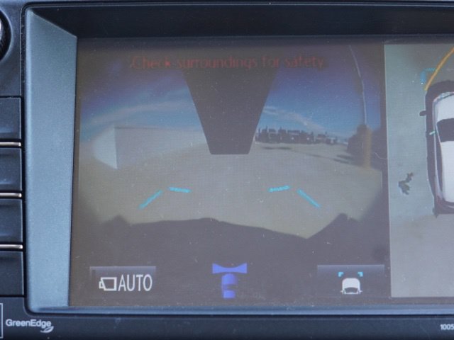 Used 2018 Toyota RAV4 Limited w/ Advanced Technology Package FWD image 23
